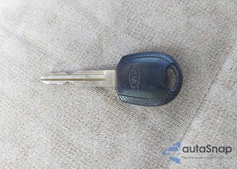 2006 Kia Sorento Ex/Lx from USA, damaged, VIN KNDJD733865590872